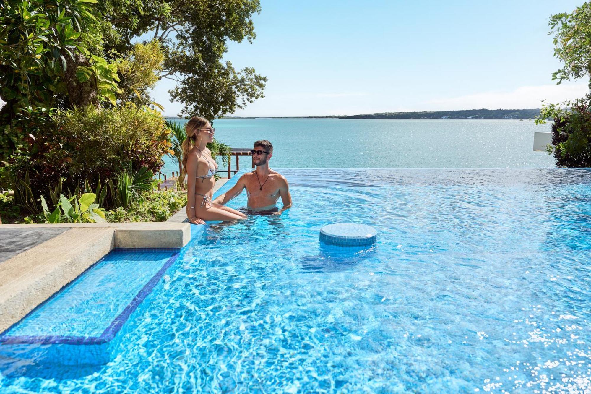 Cristalino Lagoon Front Hotel, Restaurant & Spa Bacalar Ngoại thất bức ảnh