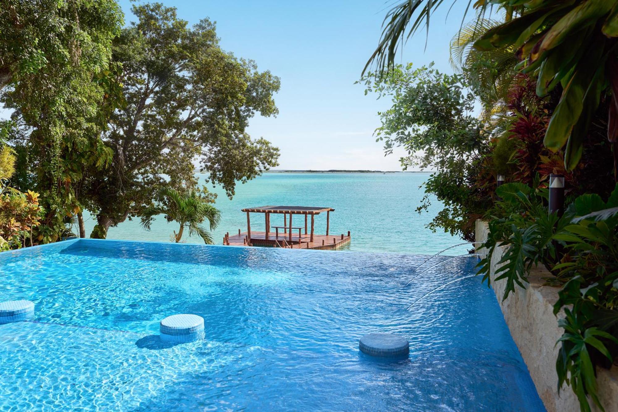 Cristalino Lagoon Front Hotel, Restaurant & Spa Bacalar Ngoại thất bức ảnh