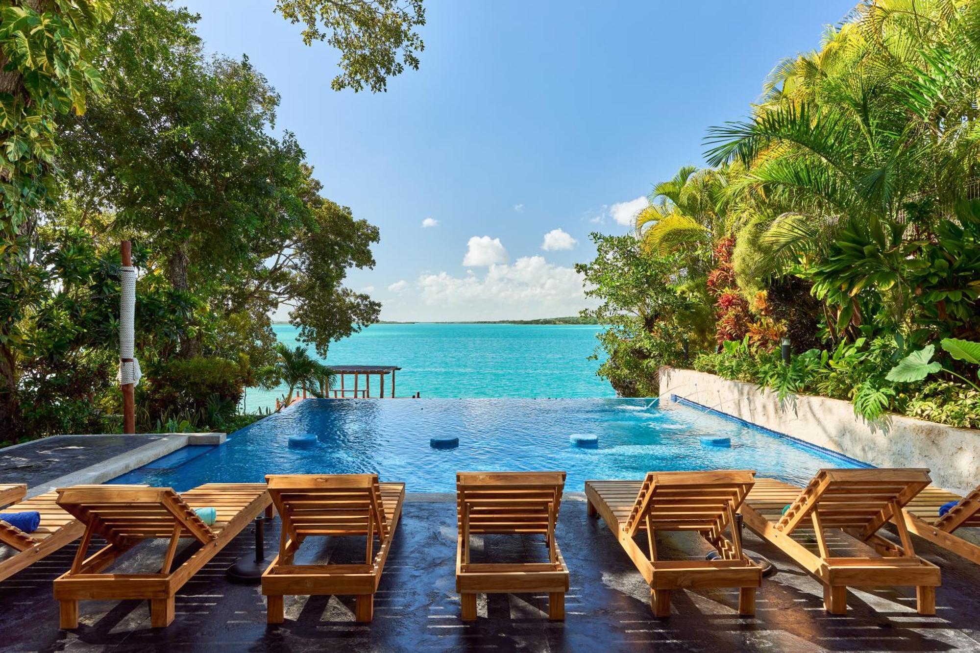Cristalino Lagoon Front Hotel, Restaurant & Spa Bacalar Ngoại thất bức ảnh