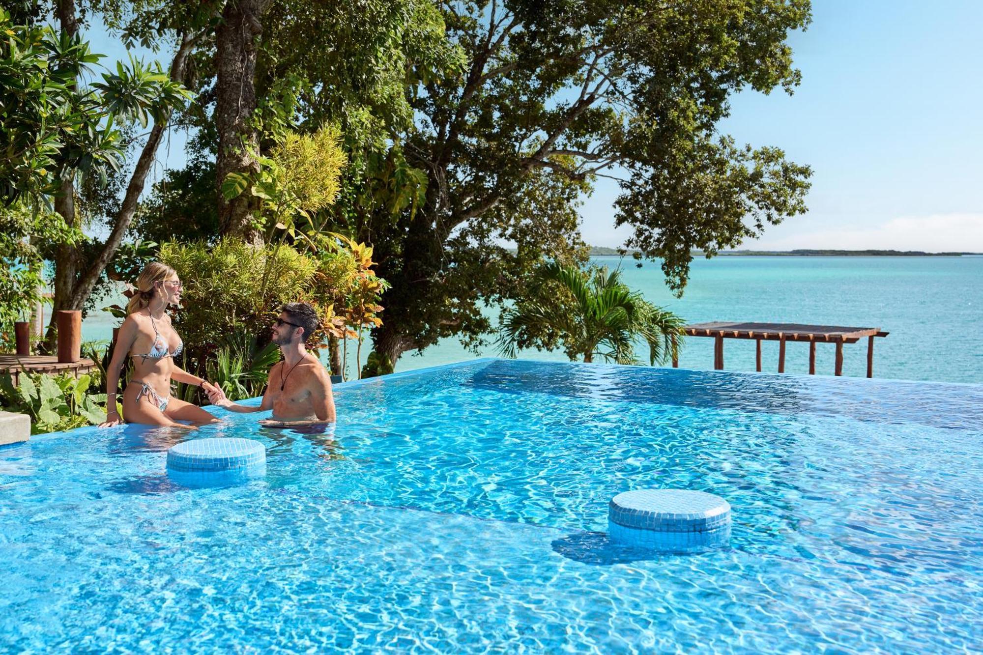 Cristalino Lagoon Front Hotel, Restaurant & Spa Bacalar Ngoại thất bức ảnh