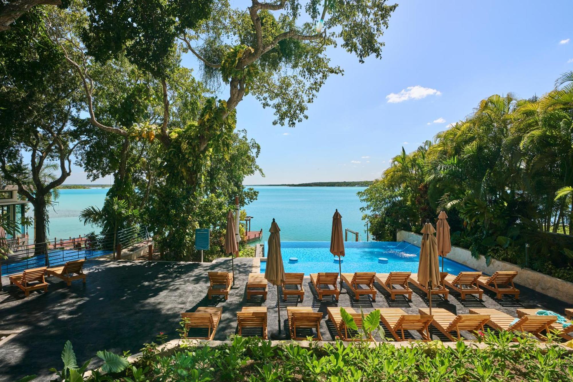 Cristalino Lagoon Front Hotel, Restaurant & Spa Bacalar Ngoại thất bức ảnh